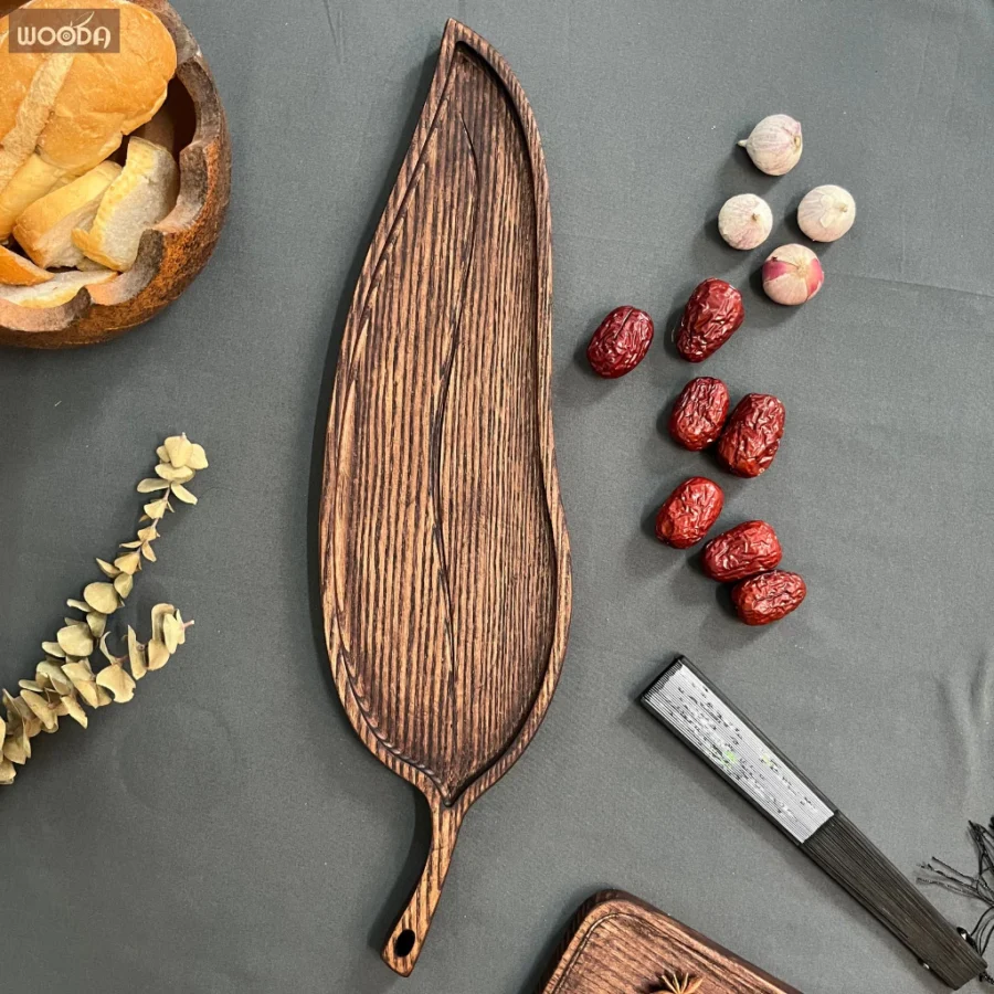 Khay gỗ hình chiếc lá màu nâu vintage, khay gỗ cao cấp có tay cầm 13x47.5cm