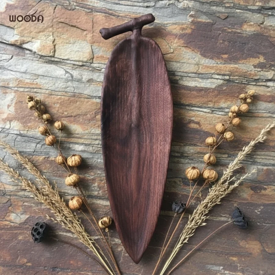 Khay gỗ hình lá tre, khay trà gỗ walnut cao cấp