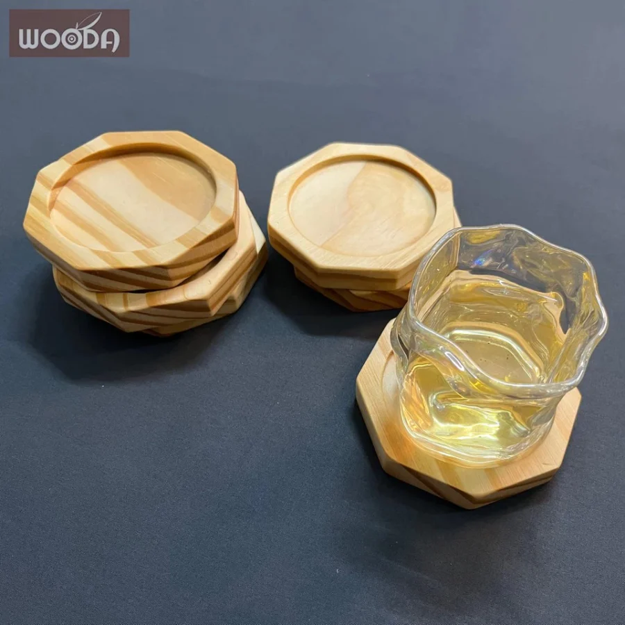 Lót ly hình Bát Giác gỗ Thông màu tự nhiên kích thước 10.4x10.4cm, gỗ dày chắc chắn